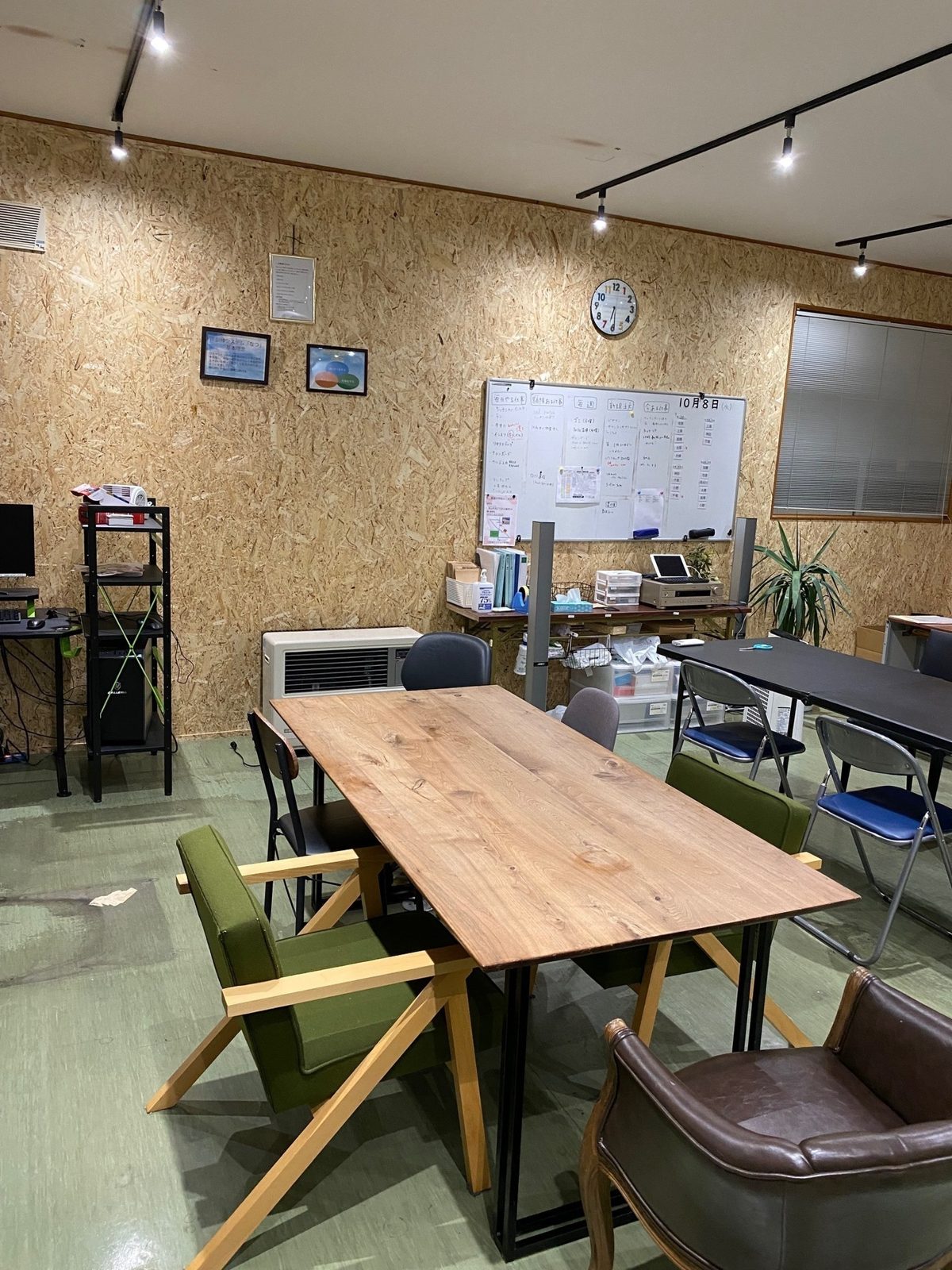 IT訓練システムなつ 作業スペース